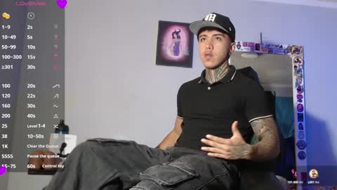 Snapshot of nickhot0609 chatting on 12/31/24, 05:18 Nickhot0609 online show from 12/31/24, 05:18