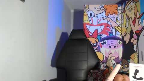 Snapshot of nickhot0609 chatting on 02/08/25, 12:06 Nickhot0609 online show from 02/08/25, 12:06