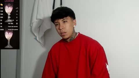 Snapshot of nickhot0609 chatting on 03/01/25, 09:15 Nickhot0609 online show from 03/01/25, 09:15