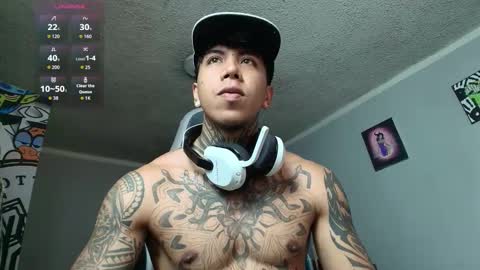 Snapshot of nickhot0609 chatting on 10/19/25, 07:25 Nickhot0609 online show from 10/19/25, 07:25