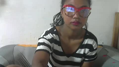 nickiqqyuu online show from 06/05/26, 01:34
