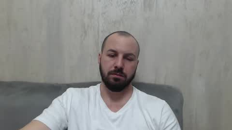 Snapshot of nickolas22 chatting on 01/22/25, 10:26 Julian online show from 01/22/25, 10:26