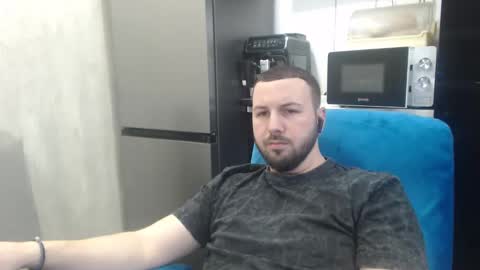 Julian online show from 02/26/26, 10:42