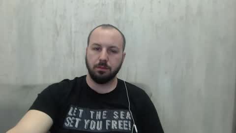 Julian online show from 03/11/26, 11:22