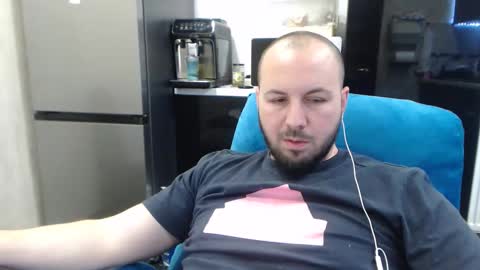 Julian online show from 03/17/26, 10:13