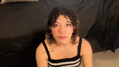 Snapshot of nickollsaenz chatting on 06/25/26, 04:12 nickollsaenz online show from 06/25/26, 04:12