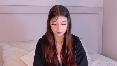 Snapshot of nicky_belmonth chatting on 02/28/25, 11:58 nicky_belmonth online show from 02/28/25, 11:58