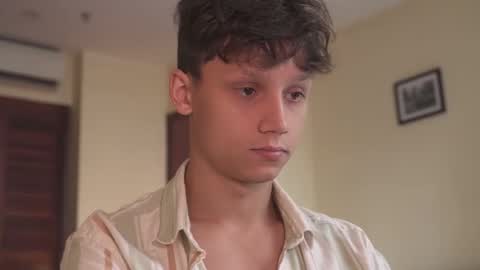 Snapshot of nicky_neal chatting on 12/14/25, 02:39 Nicky Neal online show from 12/14/25, 02:39