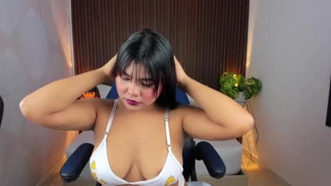 Snapshot of nicky_peyton chatting on 01/24/25, 02:49 Nicky online show from 01/24/25, 02:49