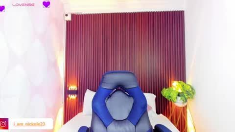 Snapshot of nicky_peyton chatting on 02/05/25, 02:19 Nicky online show from 02/05/25, 02:19