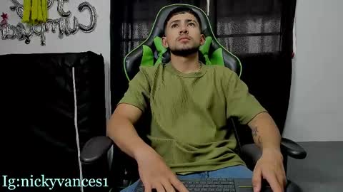 nicky online show from 11/08/25, 07:56