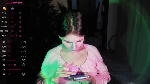 Nicky Weekends online show from 01/07/25, 01:28