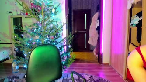 Nicky Weekends online show from 01/14/25, 03:01