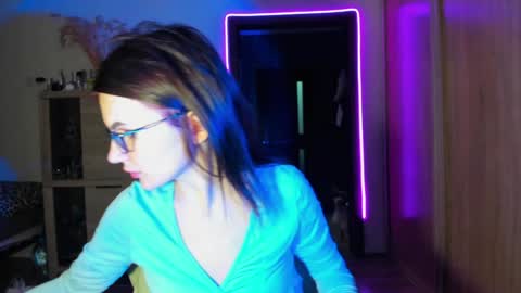 Nicky Weekends online show from 01/26/25, 02:24