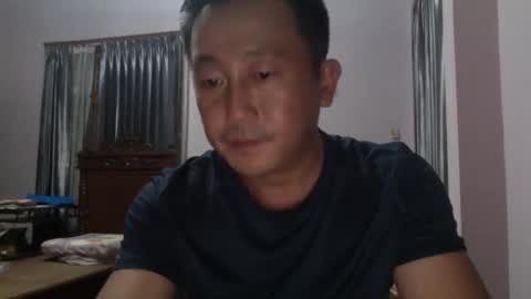 nickyang75 online show from 12/04/24, 08:29