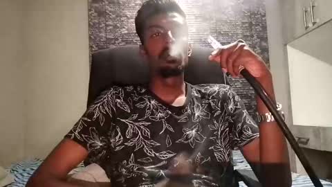 Snapshot of nickyle63 chatting on 03/03/25, 08:32 james online show from 03/03/25, 08:32