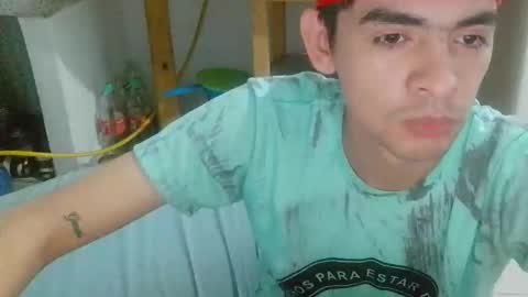 Snapshot of nico222025 chatting on 12/22/25, 12:40 nico222025 online show from 12/22/25, 12:40