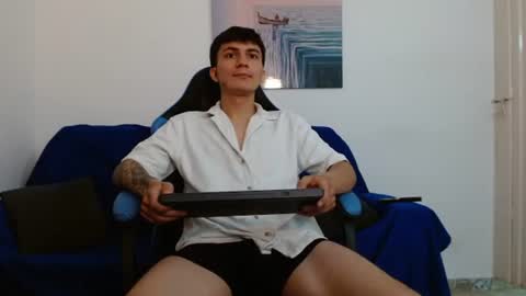 Nico online show from 06/17/26, 06:42