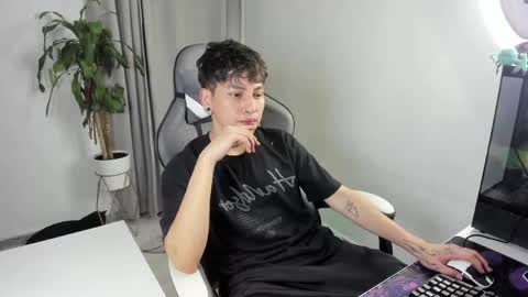 Nico  online show from 04/16/26, 06:03