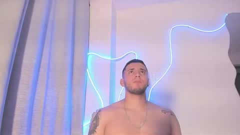 Nicolas online show from 02/03/26, 07:24