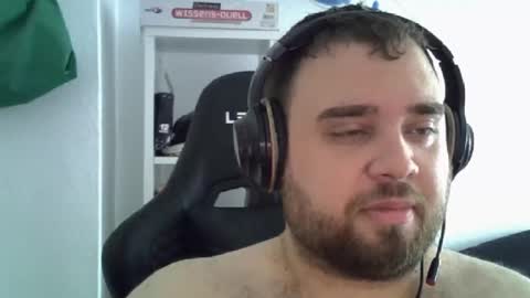 Snapshot of nico_theplayer chatting on 10/01/25, 03:40 Nico Fastest Rapper on chaturbate online show from 10/01/25, 03:40