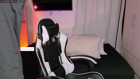 Snapshot of nicocruzz chatting on 09/09/25, 10:59 Nico Cruz online show from 09/09/25, 10:59