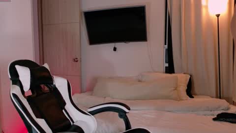 Snapshot of nicocruzz chatting on 09/20/25, 11:39 Nico Cruz online show from 09/20/25, 11:39