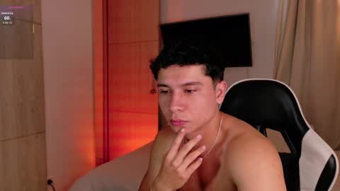 Snapshot of nicocruzz chatting on 09/28/25, 11:48 Nico Cruz online show from 09/28/25, 11:48