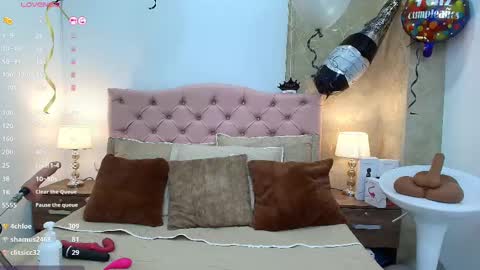 Nicol Alvarez online show from 02/27/25, 09:22