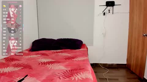 Snapshot of nicol_ofi777 chatting on 02/17/26, 12:18 nicol_ofi777 online show from 02/17/26, 12:18