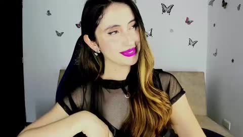 Snapshot of nicol_swift_ chatting on 01/13/25, 02:50 Nicol online show from 01/13/25, 02:50