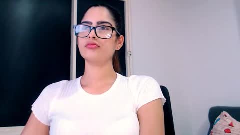 Nicol online show from 01/17/26, 04:11