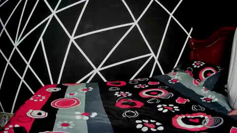 nicolas_and_alexa online show from 12/14/25, 08:09