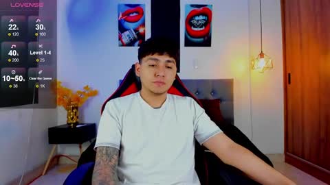 nicolas_james_sc online show from 11/15/25, 12:45