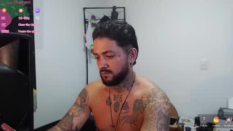 Snapshot of nicolas_torres99 chatting on 12/17/25, 03:12 nicolas online show from 12/17/25, 03:12