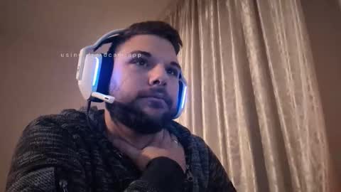 Snapshot of nicolasexy98 chatting on 12/05/25, 06:55 nicolasexy98 online show from 12/05/25, 06:55