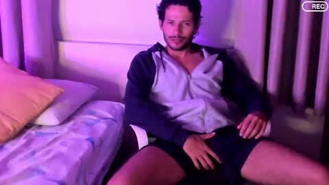 nicolasrodrii online show from 12/20/25, 02:07