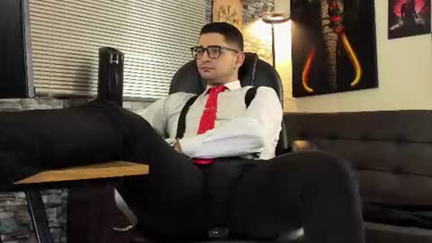 Snapshot of nicolass_fellener chatting on 06/18/26, 04:46 Nicolas Fellener online show from 06/18/26, 04:46