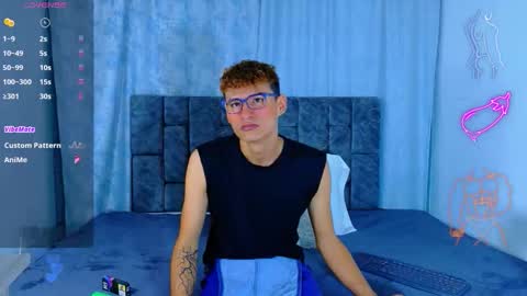 nicolastorres__ online show from 05/17/26, 03:04