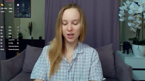 Snapshot of nicolavanderbie chatting on 02/21/26, 06:53 Nicoletta online show from 02/21/26, 06:53