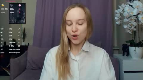 Nicoletta online show from 03/03/26, 06:47