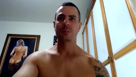 Nicolay online show from 10/20/25, 10:10