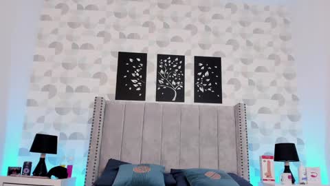 Snapshot of nicole_adam_ms chatting on 01/30/25, 01:10 Nicole Adam online show from 01/30/25, 01:10