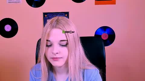 nicole_bright online show from 07/08/26, 09:14