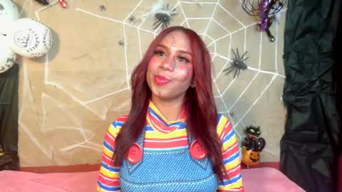 nicole_brown1126 online show from 10/31/25, 05:08