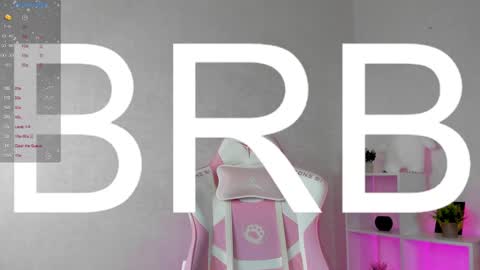 Snapshot of nicole_charm chatting on 12/08/24, 04:04 GMT7TueWedThSu 0300am-0900am. Sa 1000am-0400pm online show from 12/08/24, 04:04