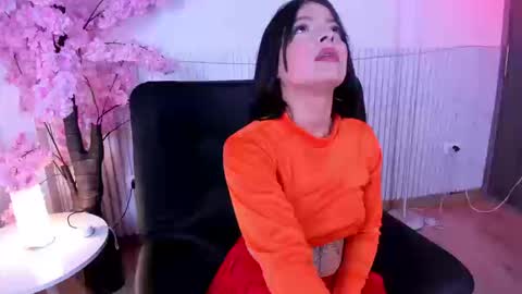 nicole_diaz7 online show from 11/21/25, 01:10