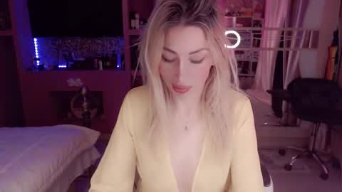 Nicole online show from 01/10/26, 11:31