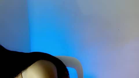 Snapshot of nicole_kiss01 chatting on 02/25/26, 08:13 nicole_kiss01 online show from 02/25/26, 08:13