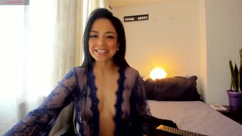 Nicole online show from 02/12/25, 02:32